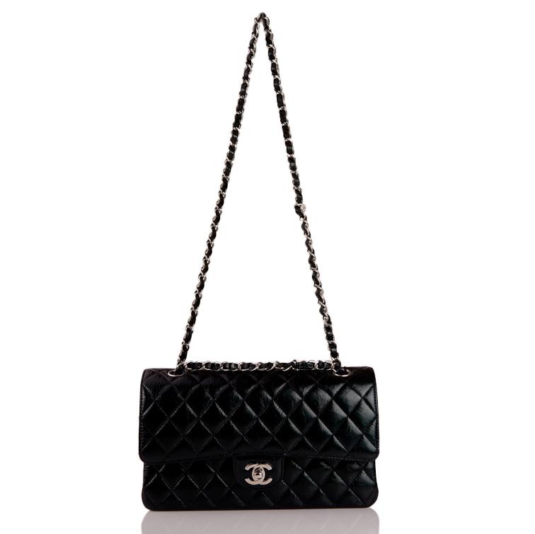 Small classic handbag Embroidered tweed strass glass pearls  goldtone  metal black  Fashion  CHANEL
