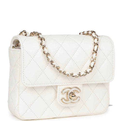 Chanel CC In Love Large Heart Bag White Lambskin Light Gold Hardware –  Madison Avenue Couture