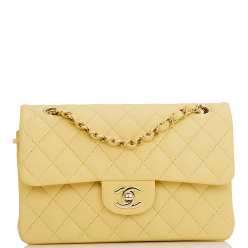 chanel classic jumbo flap bag