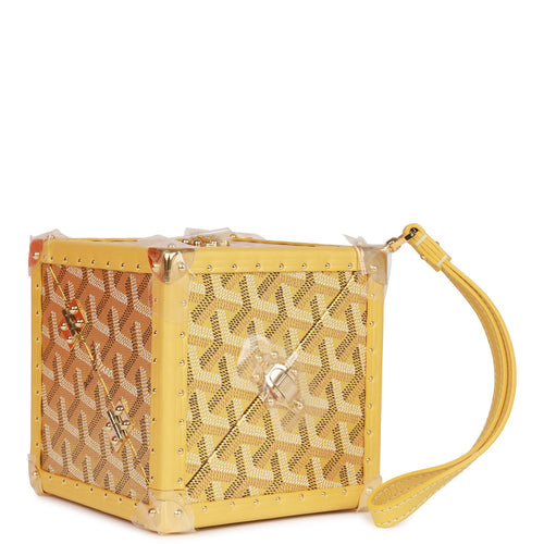 Hermès In-the-Loop belt bag $3,675 Terre Battue Swift U.S