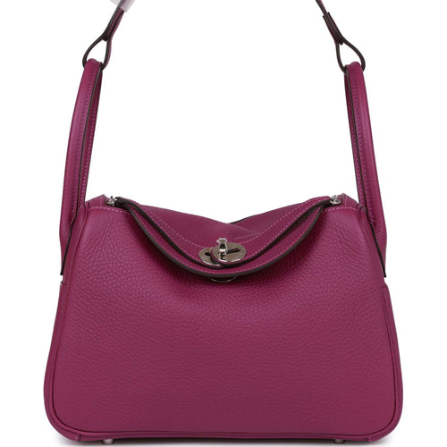 Hermes Lindy 26 Bleu Nuit Clemence Palladium Hardware – Madison Avenue  Couture