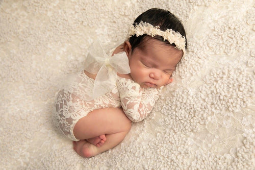 newborn girl photography