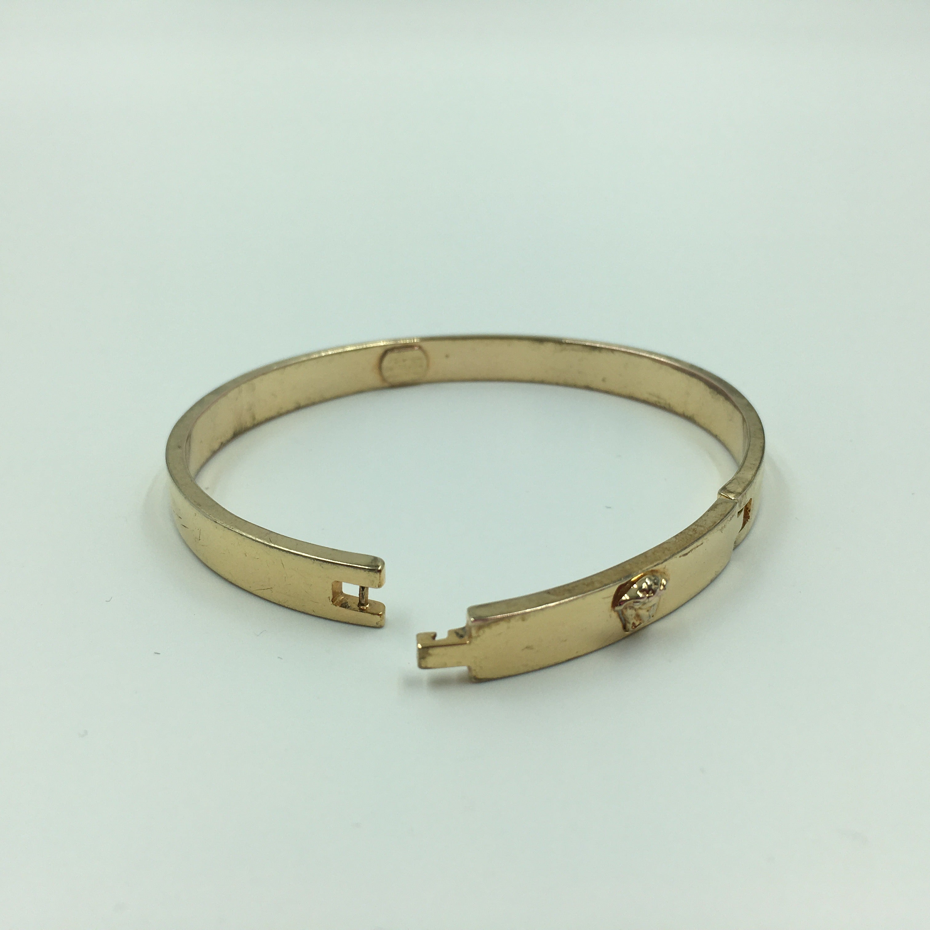 Gianni Versace Gold Plated Medusa Bangle Bracelet – catwalk