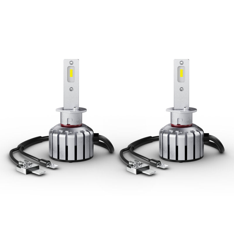 OSRAM NIGHT Breaker H4-LED; bis zu 230 Prozent mehr Helligkeit, legales  Abblend- und Fernlicht mit Straßenzulassung in Deutschland und Österreich,  Schwarz : : Auto & Motorrad