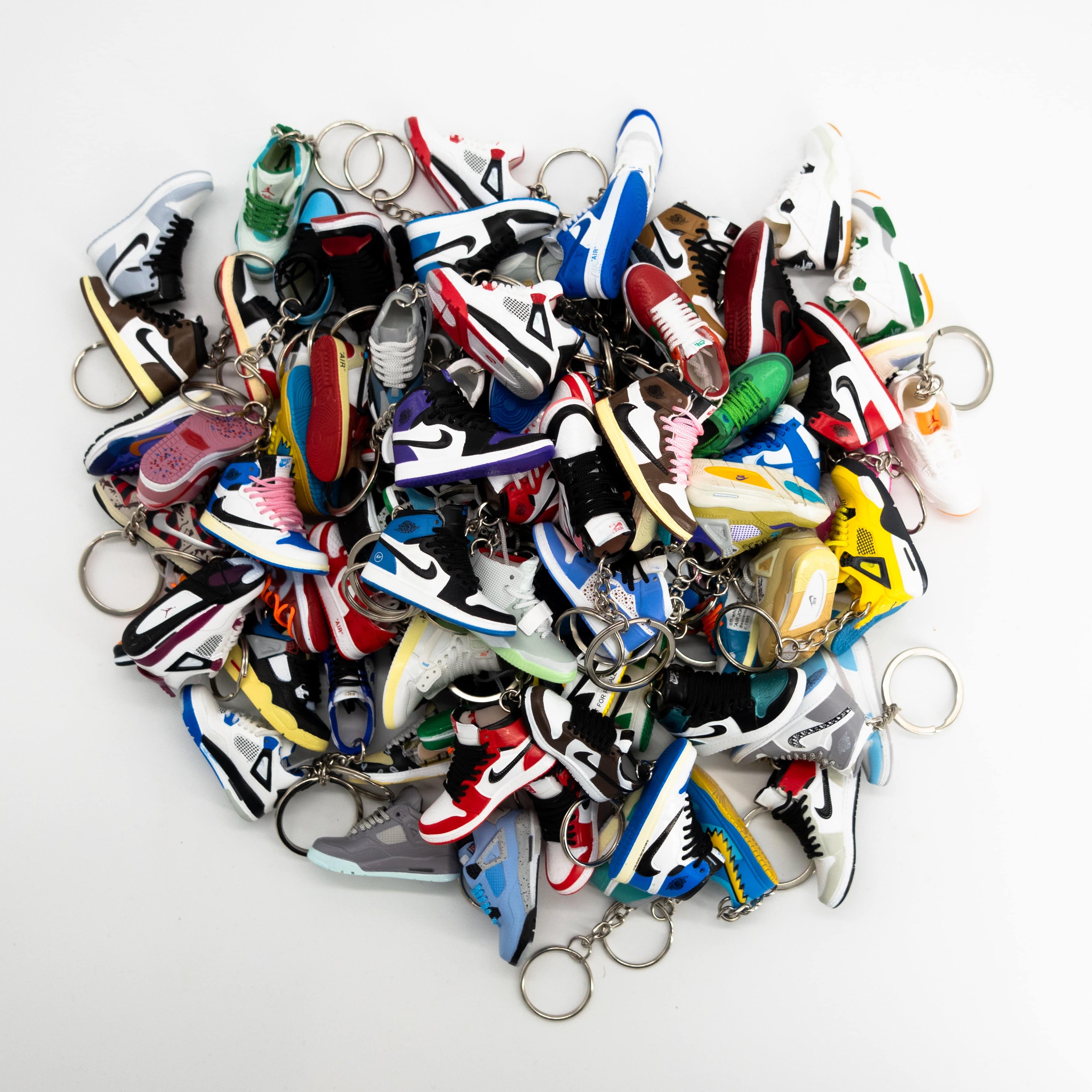 Sneaker Keychain - Kyaro