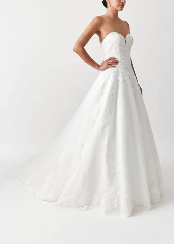 Mia Mia by Alan Hanna Classic Wedding Dress