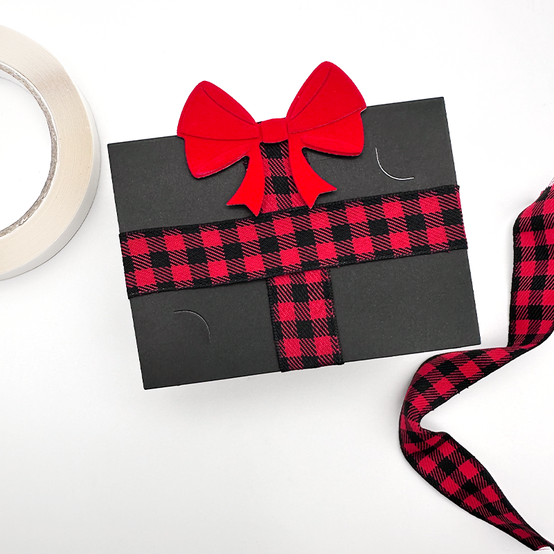 Gift Card Holder Die - With A Bow by Emily Moore