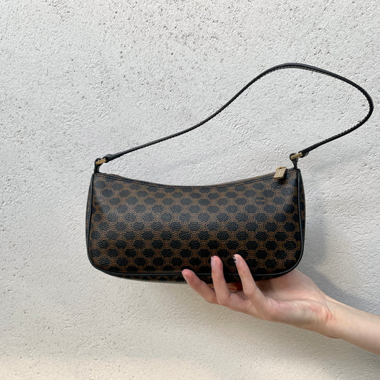 Pre-owned Louis Vuitton Graffiti Alma Horizontal Bag ($825