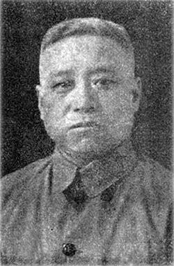 Xu Yi Qian, alias Ji Liu.