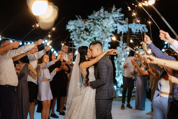 Planning Tips For A Sparkler Send-Off At Your Wedding 3