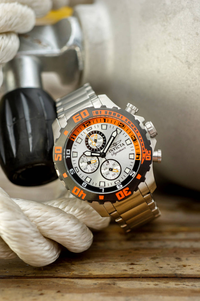 watches Invicta - stand out style