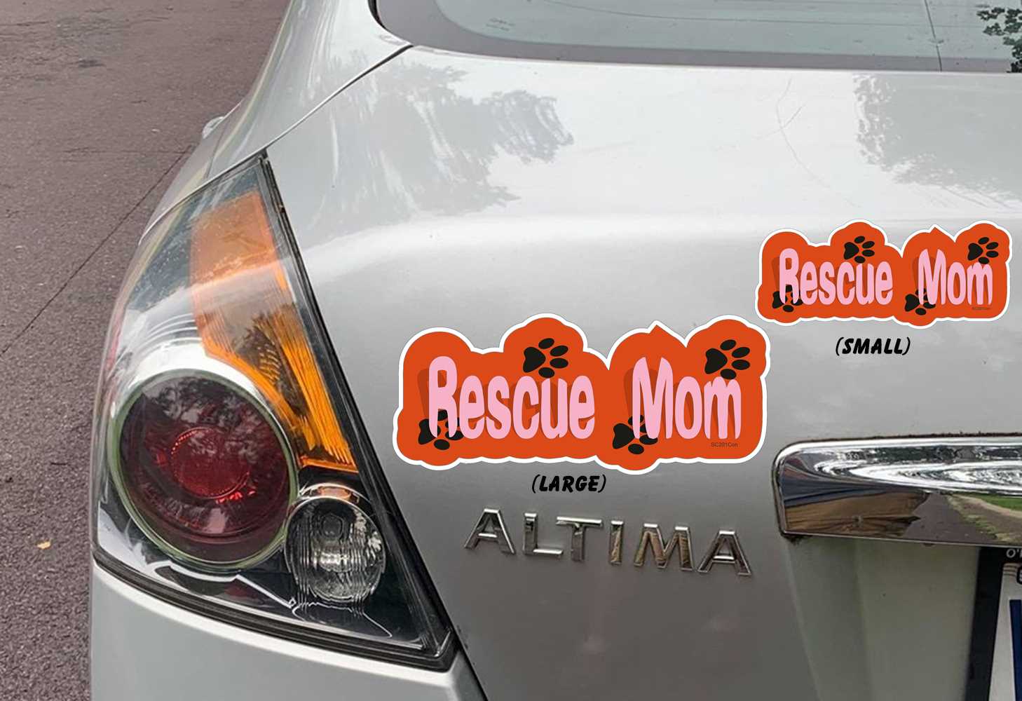 RESCUE MOM - LARGE AND SMALL DOG BUMPER STICKER/MINI STICKERS ON CAR