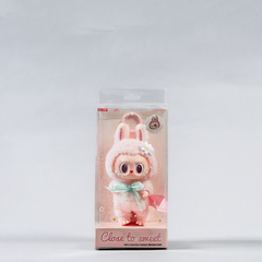 Labubu the Monsters – Mokoko Close to Sweet Vinyl Plush