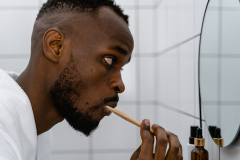 brushing teeth with braces