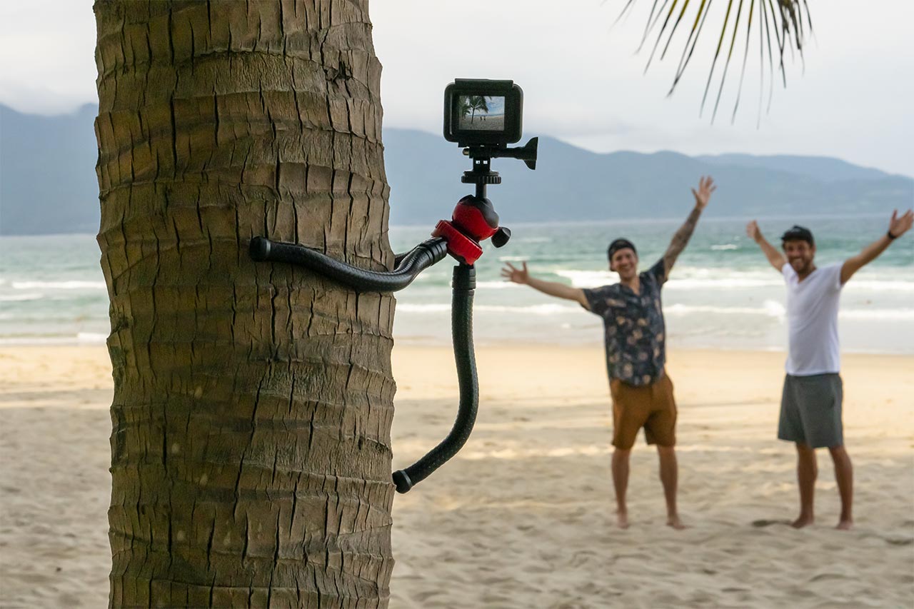 Get creatives angles with the help of the Spivo Flexible Tripod