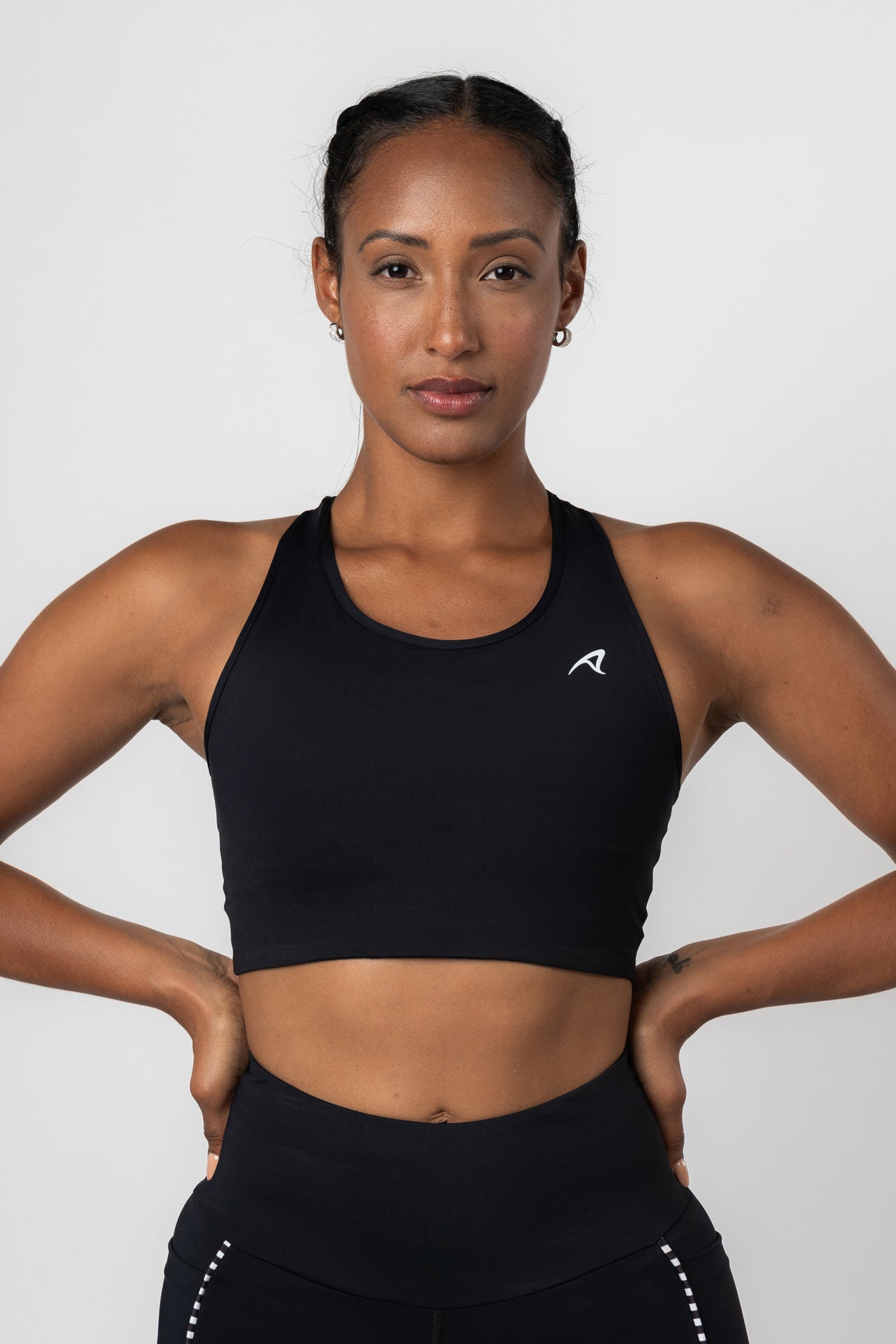 Signature Samba Racerback 2-Pocket Sports Bra - Authen Running product image