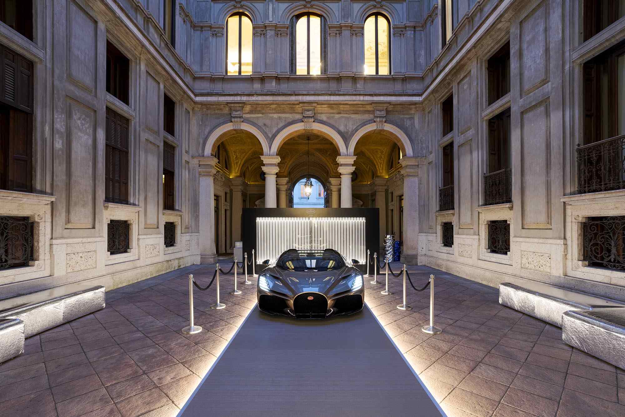 Bugatti 2024