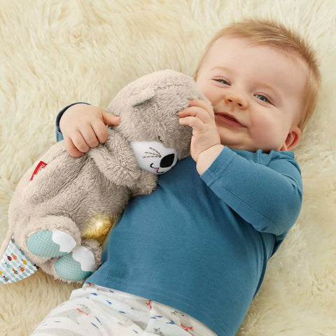 Fisher-Price - Ma loutre câlins bonne nuit - peluche bébé apaisante avec  battements de cœur - bruits de respiration et lumière