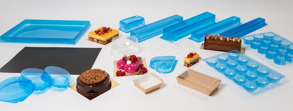 Discovery pack of plastic molds SMALL