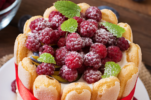 Raspberry charlotte cake