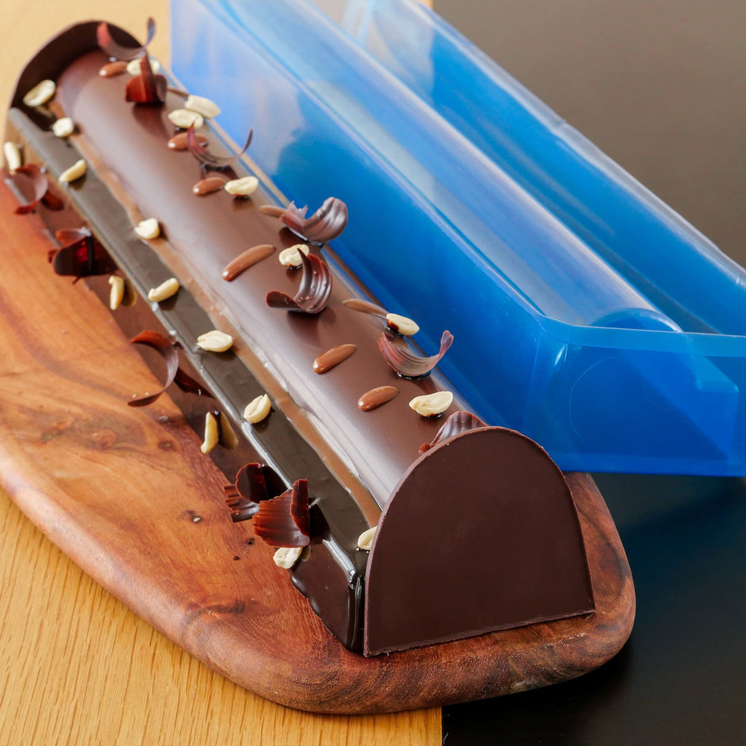 Plaque pour confectionner 6 moules à embouts de bûches en chocolat