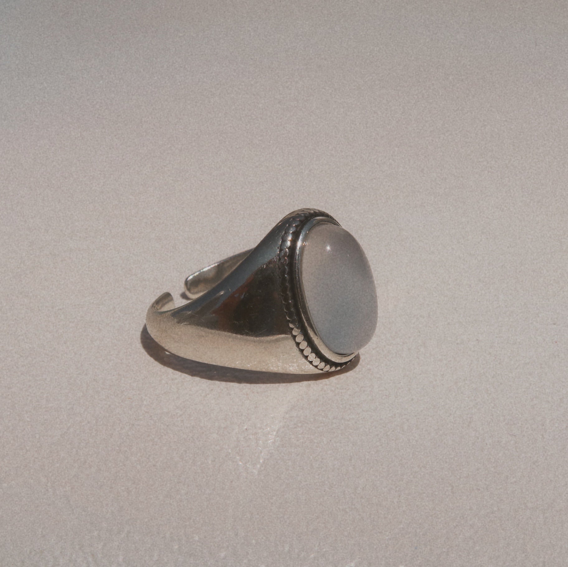 個性粗獷白瑪瑙石戒指 Silver Agate Ring