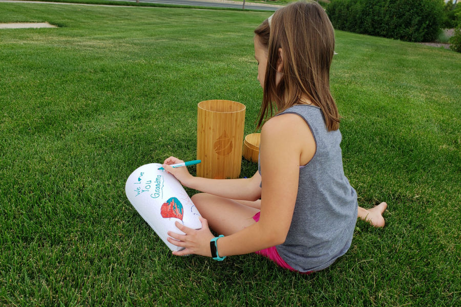 writing on urn