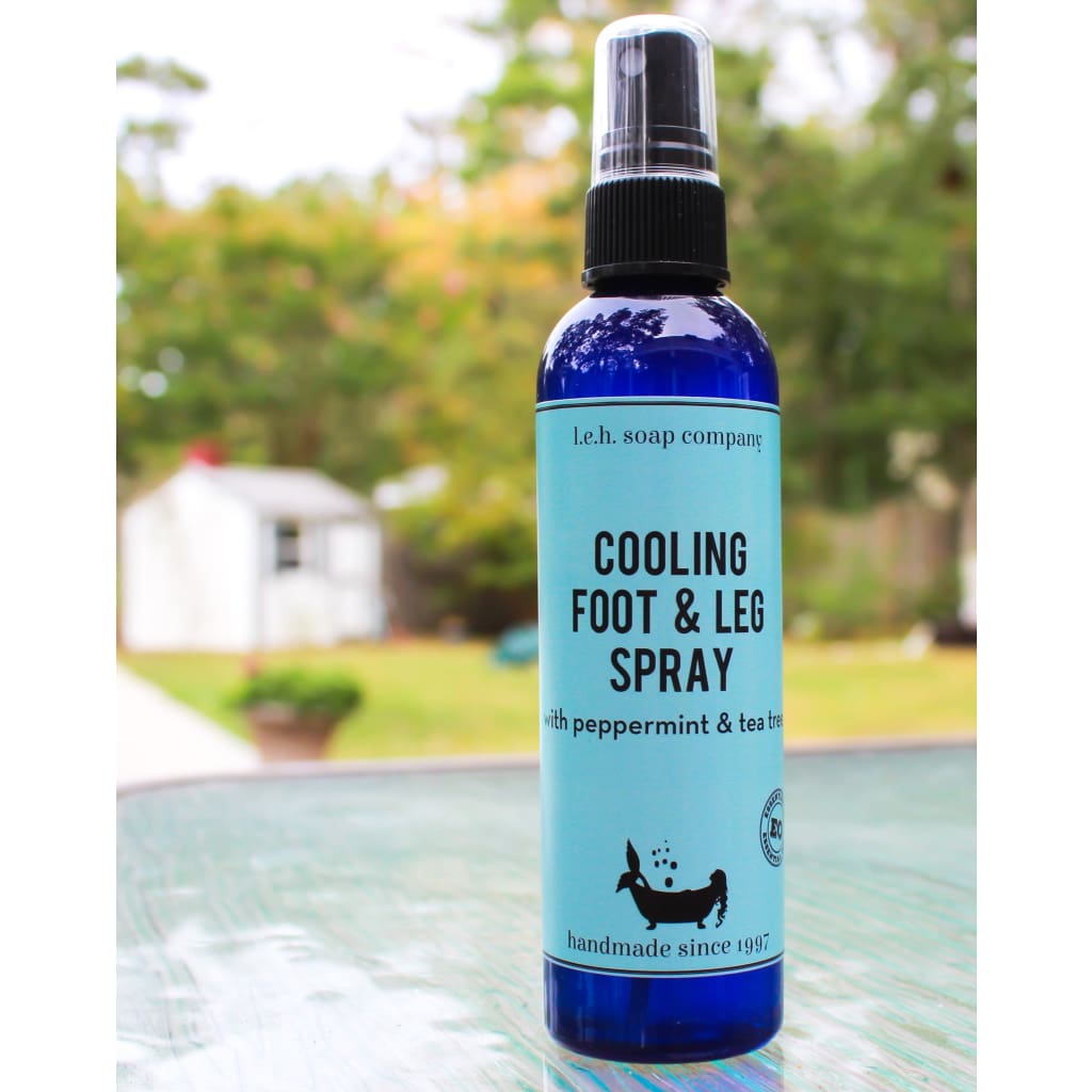 ur thespian Flyselskaber Cooling & Moisturizing Foot and Leg Spray | leh soap company
