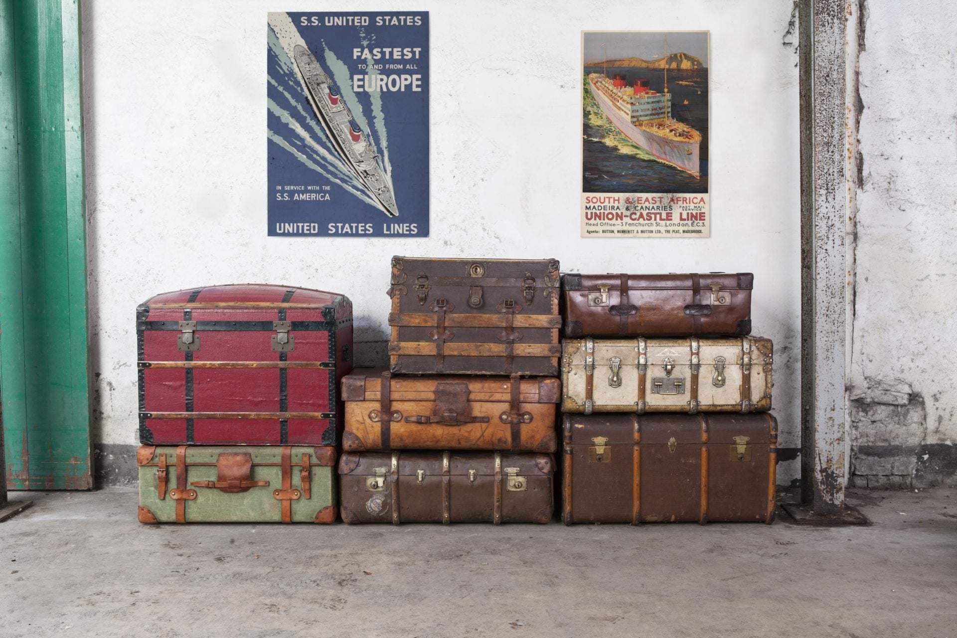 vintage steamer trunks