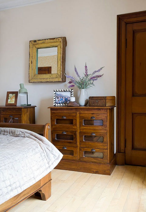 Vintage Bedroom Makeover by Scaramanga