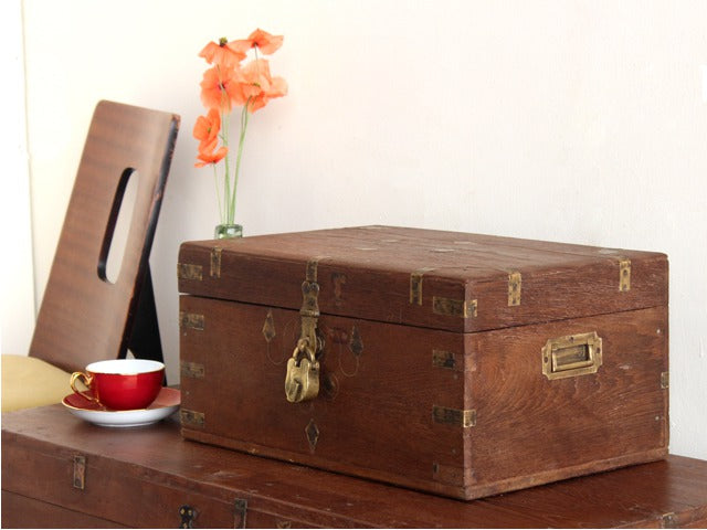 Old Jewellery Chest, £130