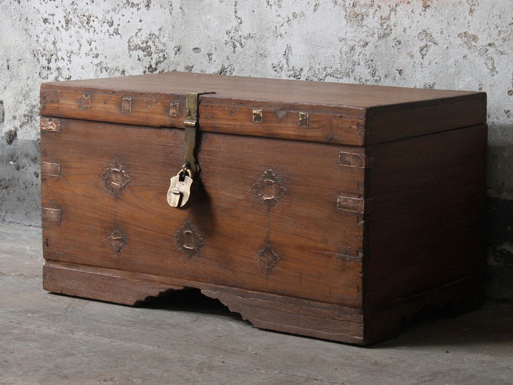 medieval chests and coffers