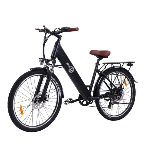Stijlvolle Bezior M3 elektrische fiets in zijprofiel, uitgerust voor comfortabele ritten in de Benelux, met nadruk op ecologische stadsvervoer.