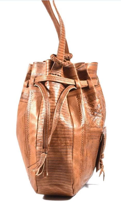 Coromose Fashion PU Leather Bucket Bag Women PU Leather String Shoulder Bag  Luxury Bucket Bags Fashion Girls Tassel Crossbody Handbag Brown :  Amazon.in: Fashion