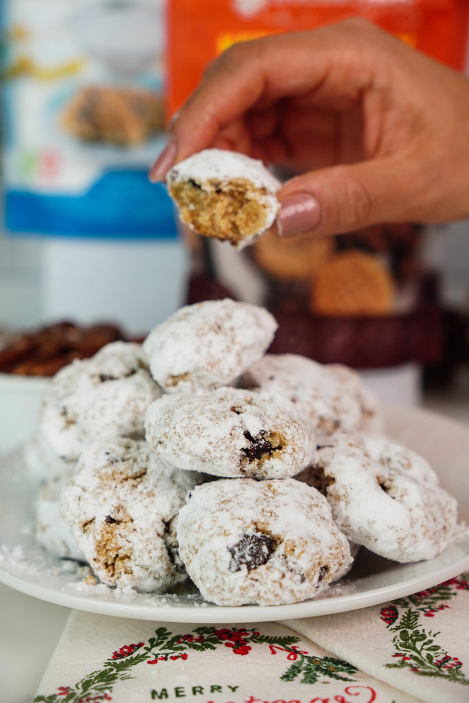 Candied Pecan Snowball Cookies Vertical