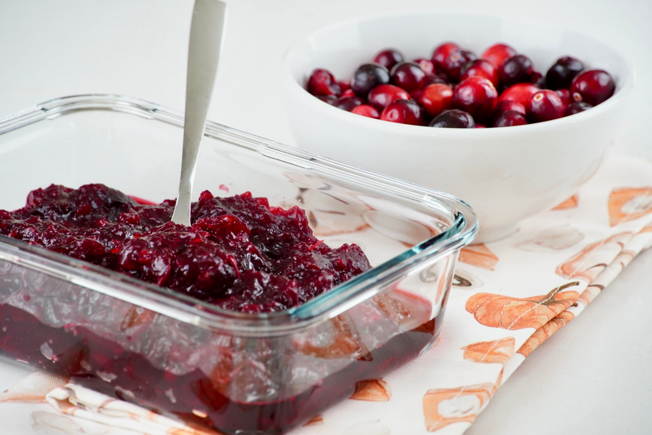 BochaSweet Cranberry Sauce