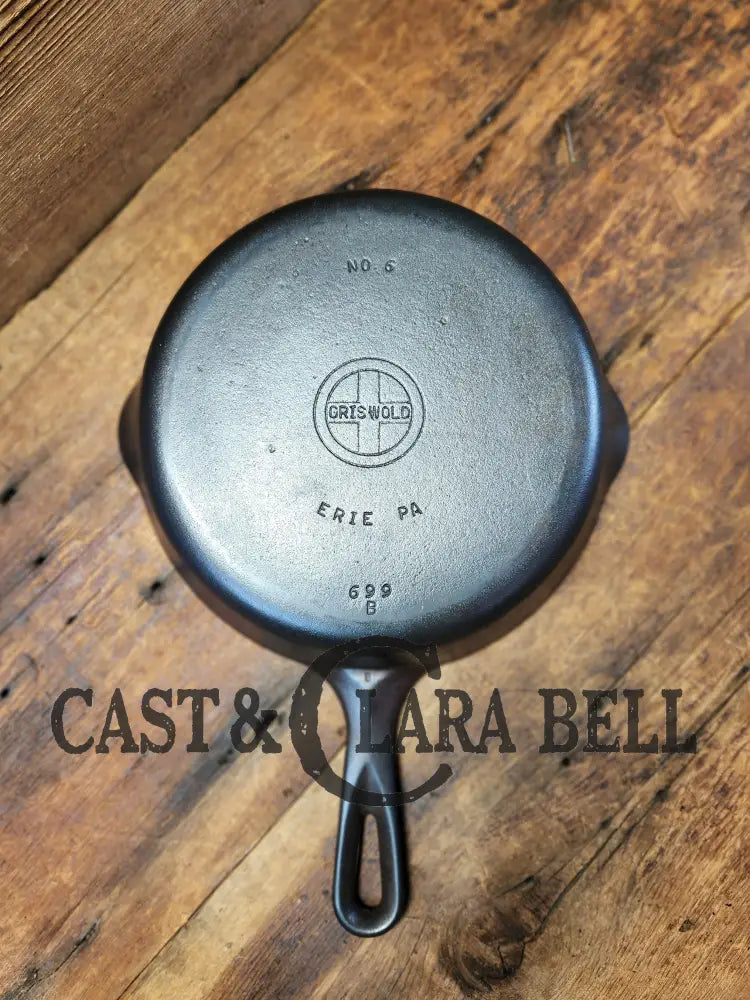 1940's Griswold #6 Cast Iron Skillet with Small Block Logo, Flat Handle, and Smooth Bottom, 699 B.  Wonderful sautee pan