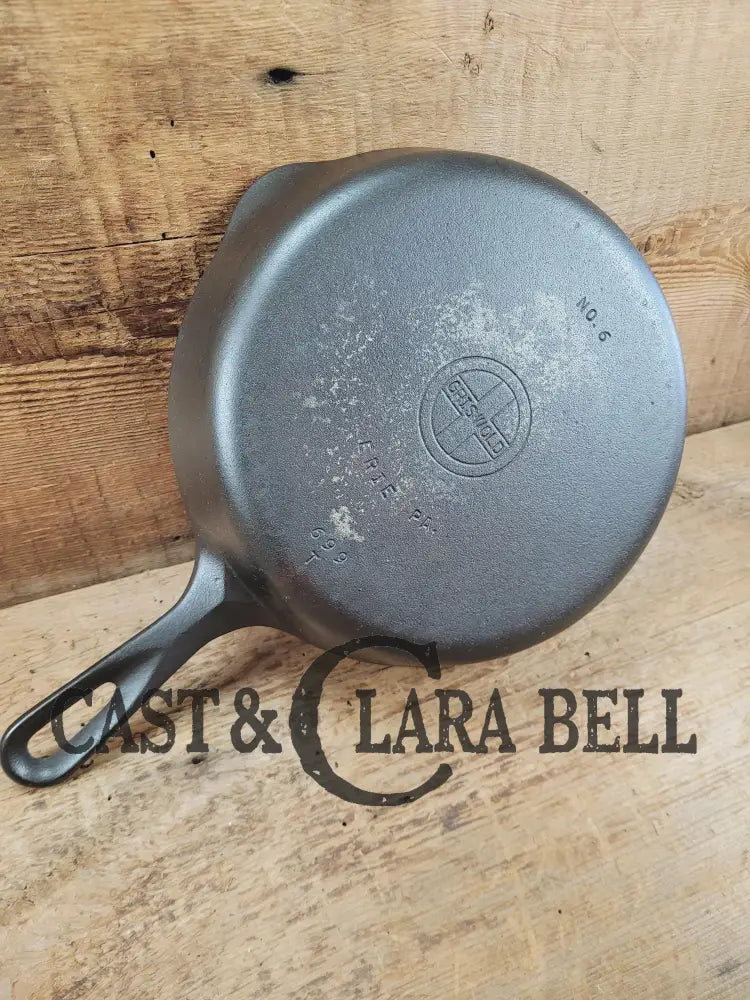 UNIQUE! 1940's Griswold #6 Cast Iron Skillet with Small Block Logo, Flat handle, and Smooth Bottom, 699 T