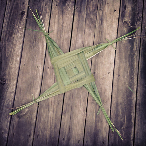 Brigid's Cross For Imbolc - Sabbat Box