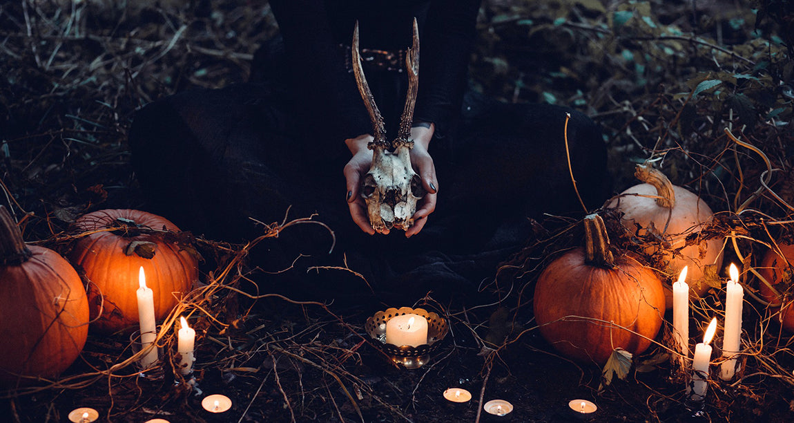 2018 Samhain Sabbat Box - Witches' Sight Sabbat Box Theme - Subscription Box For Witches Wiccans and Pagans