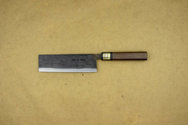 Les couteaux japonais : des lames tranchantes et séduisantes
