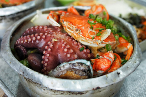 Jeju Island – Extravagant Crab & Octopus Seafood Ramyeon