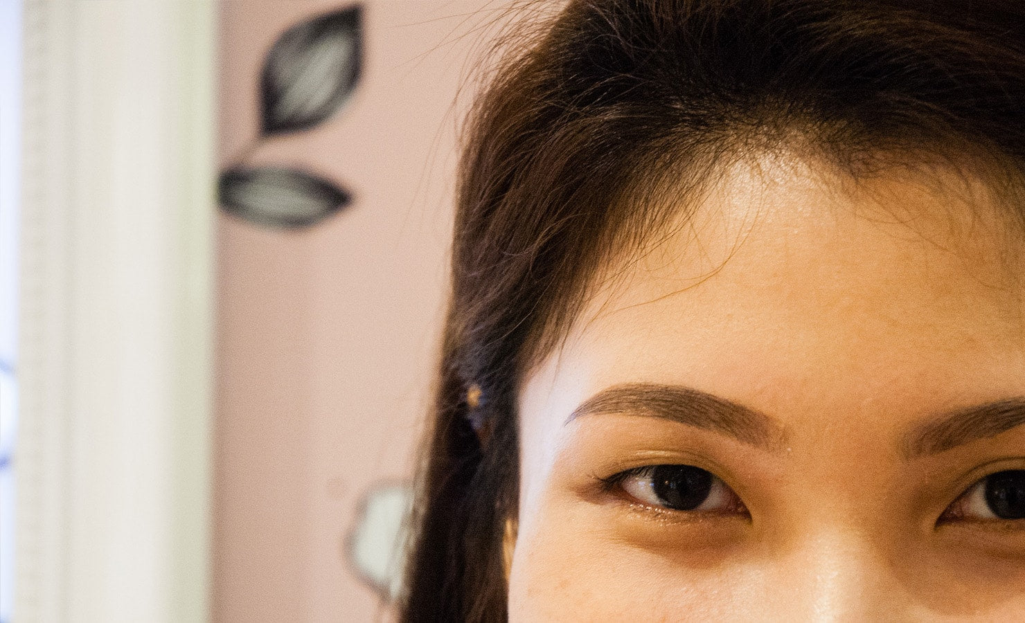 Benefit Brow Bar Eyebrow Waxing Review and Experience - Bonita Feminista