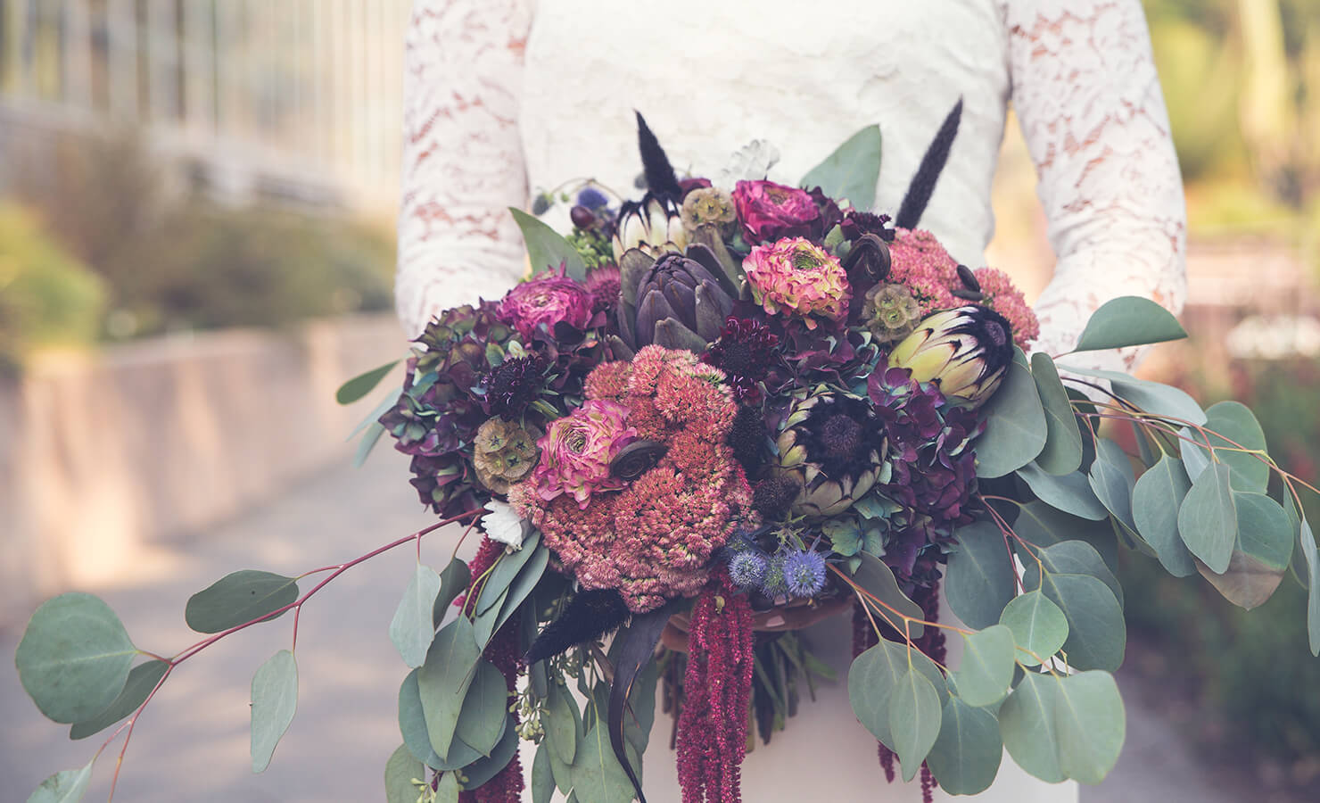 How to Create Beautiful Dried Flowers to Enjoy Year-Round