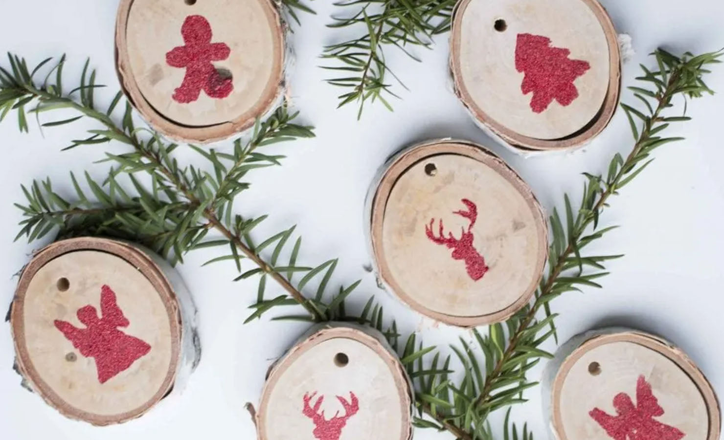 bloomthis-blog-fun-easy-christmas-decoration-ideas-05-wood-diy-tree-ornaments