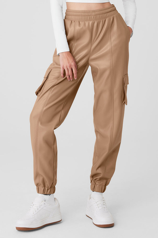 Faux Leather Power Hour Jogger - Wild Berry – Alo Yoga Mexico