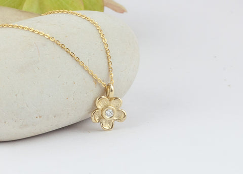 Solid Gold Flower Necklace With Diamond