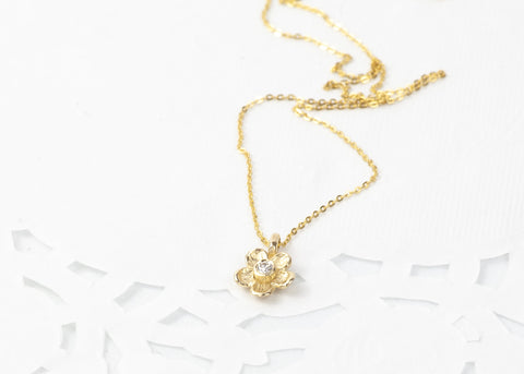 9ct Gold Diamond Flower Pendant