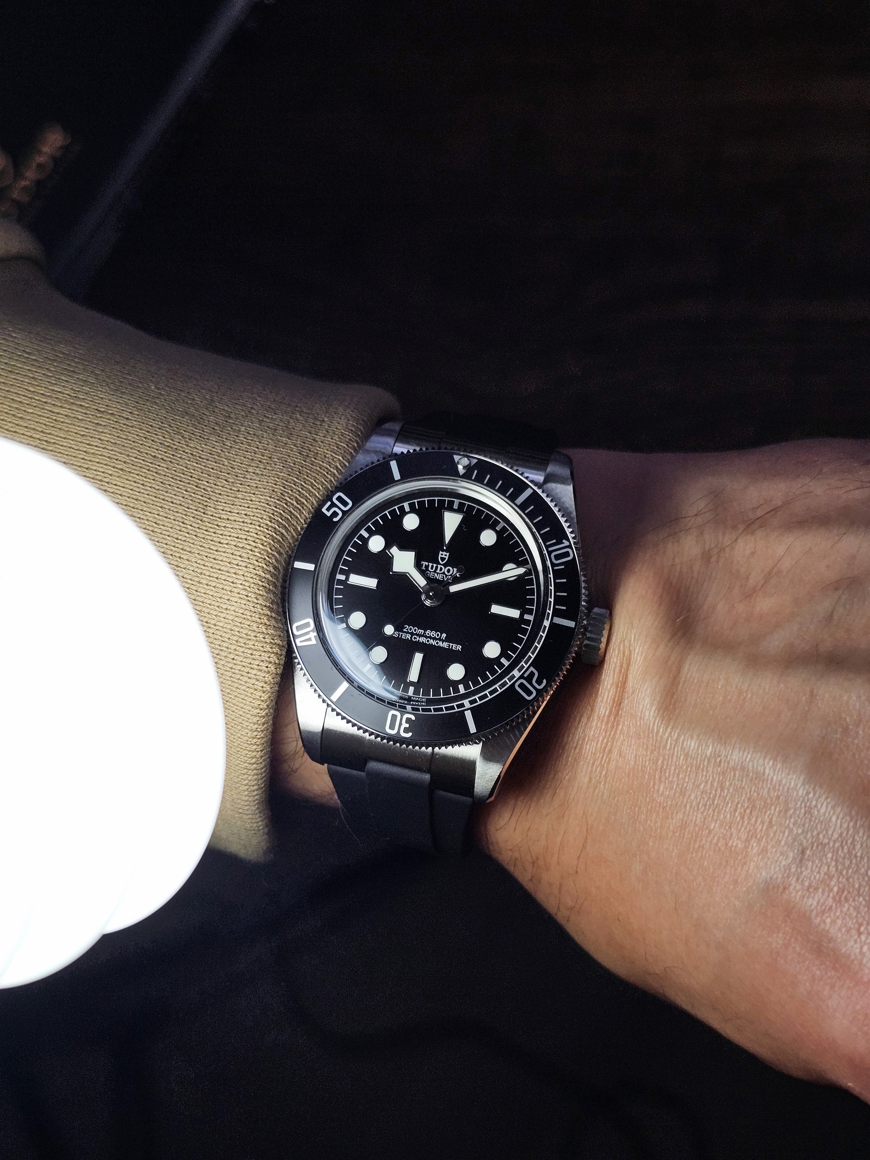 tudor-black-bay-M7941A1A0NU-0002