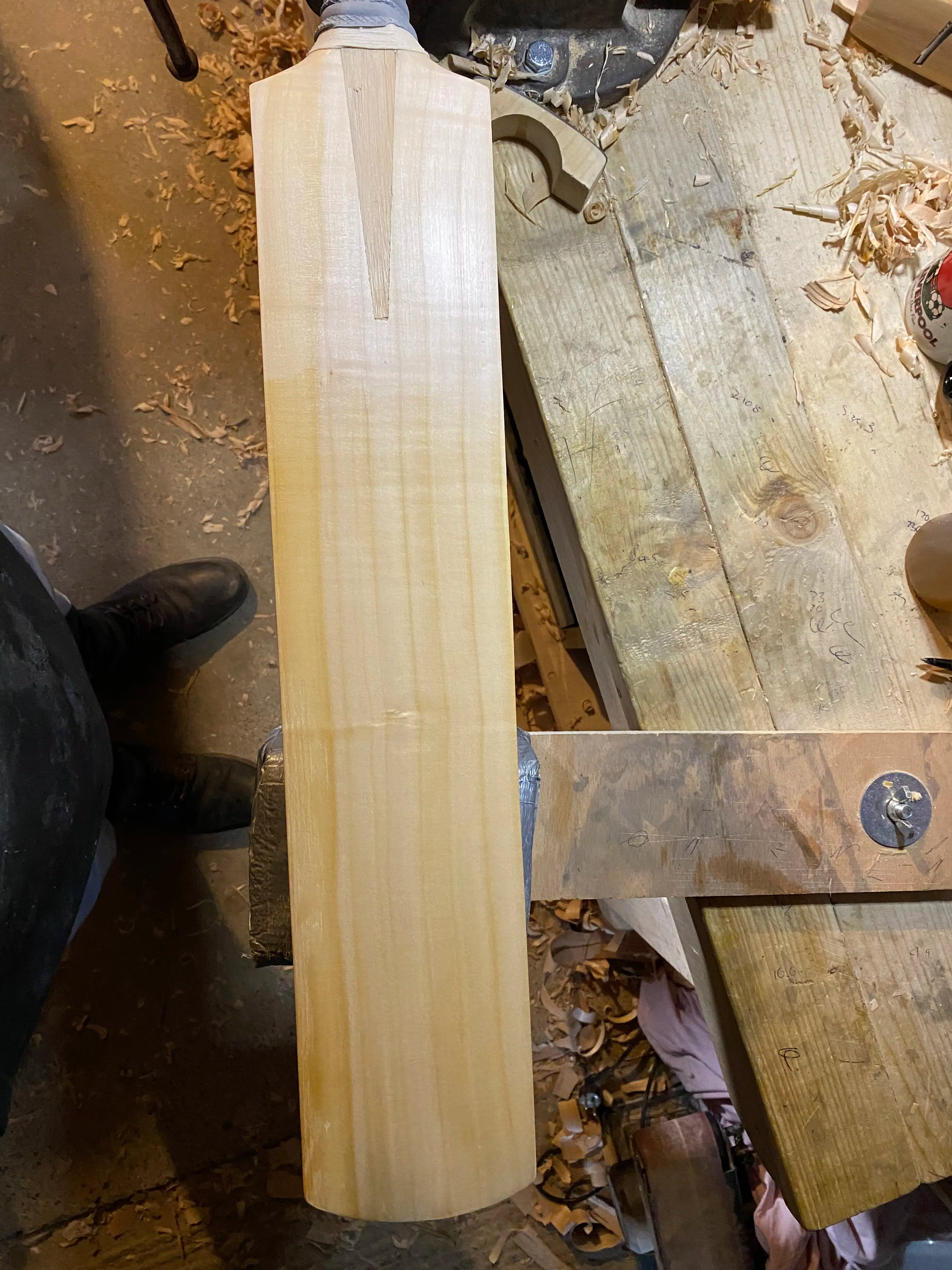 Oiling your cricket bat